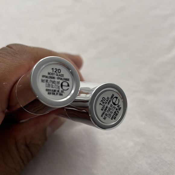 Huge Sale 🎉🎉🎉 2- Pack Almay Color & Care Lip Oil - in Stick BNIB - Picture 3 of 3